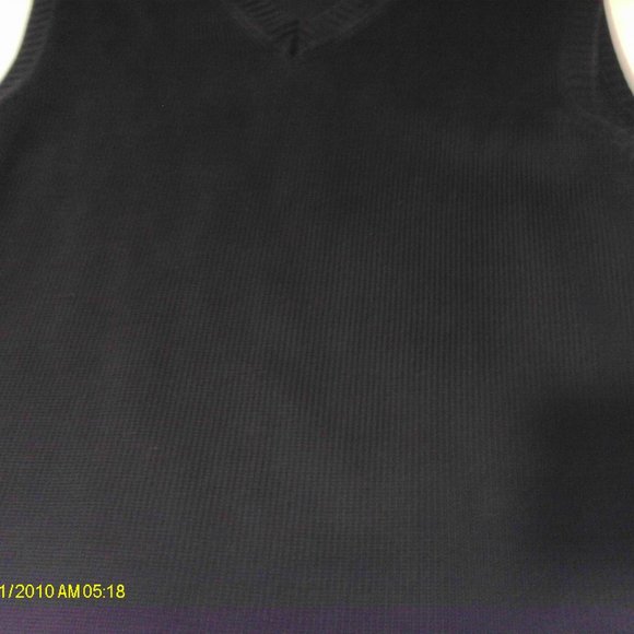 L.L. Bean Sweater Vest - Picture 7 of 8